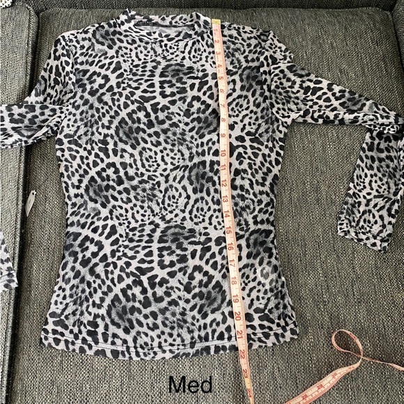 Leopard top long sleeve sheer small and medium New NWT - Picture 13 of 14